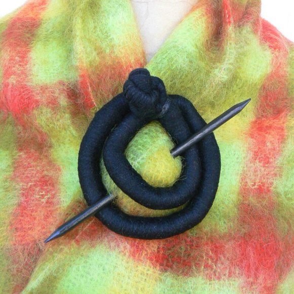 Ponytail holder, Stick slide fork, Total Black hair clip, Statement shawl brooch - Picture 4 of 4